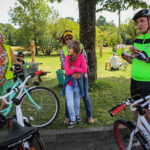 29.7.2015 Lidzbark Warmiński. Z lokalną grupą rowerzystów wybraliśmy się na wycieczkę fragmentem szlaku Green Velo prowadzącym do Stoczka Klasztornego. U celu podróży w Stoczku. / Wojciech Habdas / Radio Kielce