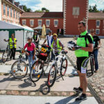 29.7.2015 Lidzbark Warmiński. Z lokalną grupą rowerzystów wybraliśmy się na wycieczkę fragmentem szlaku Green Velo prowadzącym do Stoczka Klasztornego. / Wojciech Habdas / Radio Kielce