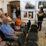 1.7.2015 Kielce. Projekcją filmu "Wieczorem patrzą na księżyc" rozpoczęły się tegoroczne obchody 69 rocznicy pogromu kieleckiego / Wojciech Habdas / Radio Kielce