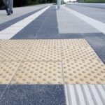 20.07.2015 Kielce. Nowy przystanek autobusowy przy ul. Jagiellońskiej  oddany do użytku / Stanisław Blinstrub / Radio Kielce