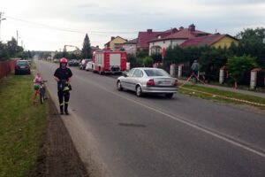 23.07.2015 Sarnówek Duży. Zniszczenia po trąbie powietrznej / Paweł Klepka / Radio Kielce