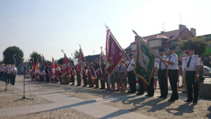 Uroczystości patriotyczne w Daleszycach (9 sierpnia 2015 r.) / Robert Szumielewicz / Radio Kielce