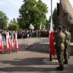Uroczystości patriotyczne na Skwerze Szarych Szeregów (1 sierpnia 2015 r.) / Piotr Michalski / Radio Kielce