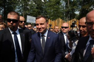 Andrzej Duda w Jędrzejowie. Spotkanie z mieszkańcami / Stanisław Blinstrub / Radio Kielce