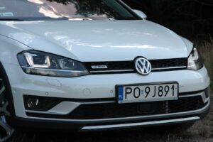 31.08.2015. Volkswagen Golf Alltrack / Robert Felczak / Radio Kielce