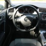 31.08.2015. Volkswagen Golf Alltrack / Robert Felczak / Radio Kielce