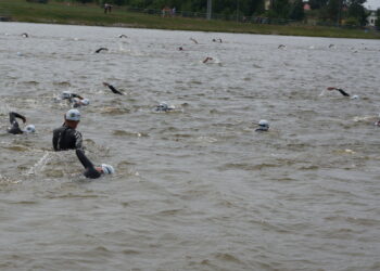 02.08.2015.  Elemental Triathlon Series w Strawczynie / Maciej Makuła / Radio Kielce
