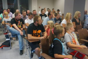 19.08.2015. Siatkarki KSZO Ostrowiec spotkały się z kibicami / Kamil Król / Radio Kielce