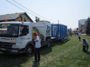 08.08.2015. Pątnicy kieleckiej pielgrzymki blisko stolicy województwa świętokrzyskiego / Robert Felczak / Radio Kielce