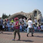 08.08.2015. Pątnicy kieleckiej pielgrzymki blisko stolicy województwa świętokrzyskiego / Robert Felczak / Radio Kielce