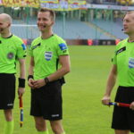 03.08.2015. 3. kolejka T-Mobile Ekstraklasy Korona Kielce - Ruch Chorzów. Trójce arbitrów przed meczem humory dopisywały / Kamil Król / Radio Kielce