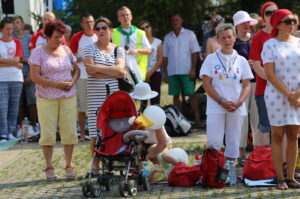 08.08.2015. Pielgrzymi zmierzający na Jasną Górę dotarli do Kielc / Kamil Król / Radio Kielce