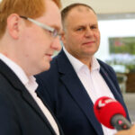 25.8.2015 Kielce. Konferencja prasowa ugrupowania Nowoczesna.pl z udziałem Adama Cyrańskiego i Mateusza Sabata / Wojciech Habdas / Radio Kielce