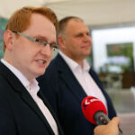 25.8.2015 Kielce. Konferencja prasowa ugrupowania Nowoczesna.pl z udziałem Adama Cyrańskiego i Mateusza Sabata / Wojciech Habdas / Radio Kielce