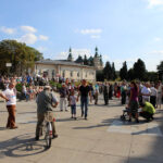26.8.2015 Kielce. Beata Szydło spotkała się z mieszkańcami na pl. Artystów. / Wojciech Habdas / Radio Kielce