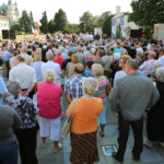 26.8.2015 Kielce. Beata Szydło spotkała się z mieszkańcami na pl. Artystów. / Wojciech Habdas / Radio Kielce