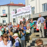 26.8.2015 Kielce. Beata Szydło spotkała się z mieszkańcami na pl. Artystów. / Wojciech Habdas / Radio Kielce