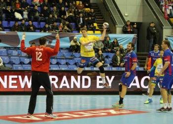 18.2.2015 Kijów. W meczu ostatniej, 10. kolejki Ligi Mistrzów piłkarze ręczni Vive Tauronu Kielce pokonali w Pałacu Sportu w Kijowie Motor Zaporoże 28:27 (10:19). / Wojciech Habdas / Radio Kielce
