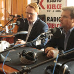 Temat jednomandatowych okręgów wyborczych zdominował dyskusję gości Studia Referendalnego w Radiu Kielce. 6 września Polacy będą wypowiadać się jeszcze w dwóch innych sprawach: finansowania partii politycznych z budżetu i ordynacji podatkowej. / Włodzimierz Batóg / Radio Kielce