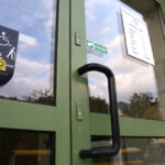 Ułatwienia dla niewidomych w miejskiej bibliotece (10 września 2015 r.) / Piotr Michalski / Radio Kielce