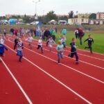 20.09.2015 Busko. 400 zawodników wzięło udział w rozegranym w Busku Zdroju XIV Międzynarodowym Biegu Zdrojowym / Maciej Makuła / Radio Kielce