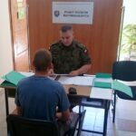 01.09.2015. Kolejnych 150 elewów przejdzie w Centrum Przygotowań do Misji Zagranicznych na kieleckiej Bukówce 4-miesięczny wojskowy kurs / Paweł Klepka / Radio Kielce