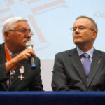 21.9.2015 Kielce. Debata pt. „Co nam dała Solidarność – refleksje po latach”, w bibliotece UJK / Bartłomiej Zapała / Radio Kielce