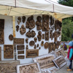 13.9.2015 Św. Krzyż. W niedzielę rozpoczynają się tygodniowe uroczystości odpustowe na Świętym Krzyżu. W południe na błoniach przed bazyliką została odprawiona suma odpustowa. / Kamil Król / Radio Kielce