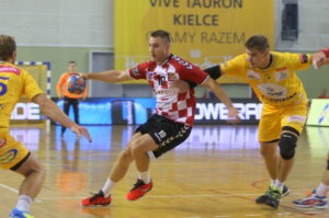 15.09.2015. 5. kolejka PGNiG Superligi piłkarzy ręcznych Vive Tauron Kielce - Chrobry Głogów / Kamil Król / Radio Kielce