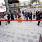 30.9.2015 Kielce. Otwarcie KPT nowego budynku "Skye Inc" / Stanisław Blinstrub / Radio Kielce