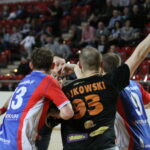 14. kolejka I ligi piłkarzy ręcznych: KSZO Odlewnia Ostrowiec - Gwardia Opole / Kamil Król / Radio Kielce