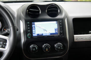 Jeep Compass / Robert Felczak / Radio Kielce