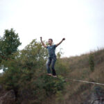 25.9.2015 Kielce. Kadzielnia Sport Festiwal 2015. Pokaz highline / Wojciech Habdas / Radio Kielce