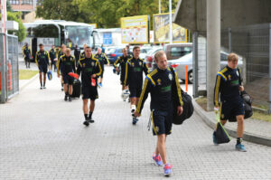 7.9.2015 Kielce. Trening młodzieżowej reprezentacji Szwecji przed meczem z Polską. / Wojciech Habdas / Radio Kielce