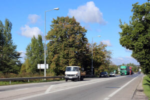 28.9.2015 Kielce. Droga Krajowa 74 (ul. Łódzka) / Wojciech Habdas / Radio Kielce