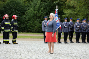 11.9.2015 Kielce. Rocznica zamachów 11 września 2001 przed pomnikiem Homo Homini / Wojciech Habdas / Radio Kielce