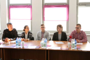 11.9.2015 Kielce. Konferencja prasowa partii Razem / Wojciech Habdas / Radio Kielce