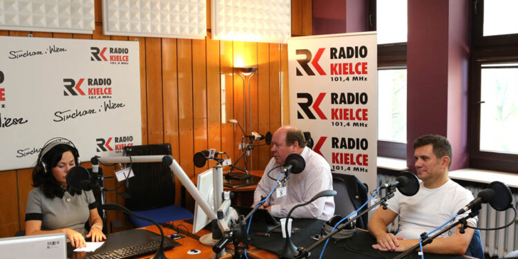 13.9.2015 Kielce. Studio Polityczne / Wojciech Habdas / Radio Kielce