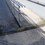 17.9.2015 Kielce. Trwają prace przy uszczelnieniu  tunelu pod rondem Herlinga - Grudzińskiego. / Wojciech Habdas / Radio Kielce