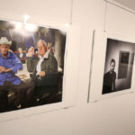 2.9.2015 Kielce. W środę 2 września o godz. 18:00 do Galerii BWA odbędą się wernisaże dwóch wystaw. Będzie można oglądać prace Aleksandry Urban z Wrocławia i Ryszarda Piotrowskiego "Dialog nad zdjęciem". / Wojciech Habdas / Radio Kielce