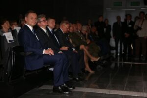 04.09.2015. Prezydent RP Andrzej Duda podczas wręczenia nagród Defendery / Wojciech Habdas / Radio Kielce