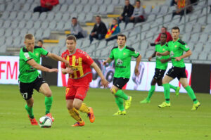 21.9.2015 Kielce. Mecz Korona Kielce - Górnik Łęczna / Wojciech Habdas / Radio Kielce