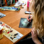 24.9.2015 Kielce. Pracownie Zespołu Państwowych Szkół Sztuk Plastycznych w Kielcach. / Wojciech Habdas / Radio Kielce