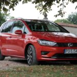 29.09.2015 VW Golf Sportsvan / Robert Felczak / Radio Kielce