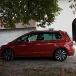 29.09.2015 VW Golf Sportsvan / Robert Felczak / Radio Kielce