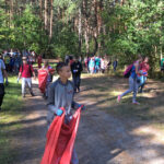 18.9.2015 Kielce. Uczniowie kieleckich szkół uczestniczyli w akcji Sprzątanie Świata. / Iwona Murawska / Radio Kielce