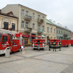 Sprzęt strażacki na kieleckim Rynku (21 października 2015 r.) / Piotr Michalski / Radio Kielce