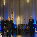 17.10.2015 Kielce. Andrzej Piaseczny - Akustik przy pełnej sali / Radio Kielce