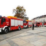 Sprzęt strażacki na kieleckim Rynku (21 października 2015 r.) / Piotr Michalski / Radio Kielce