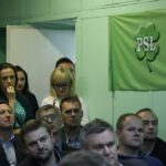 Ogłoszenie wyników wyborów w sztabie PSL (25 października 2015 r) / Robert Felczak / Radio Kielce